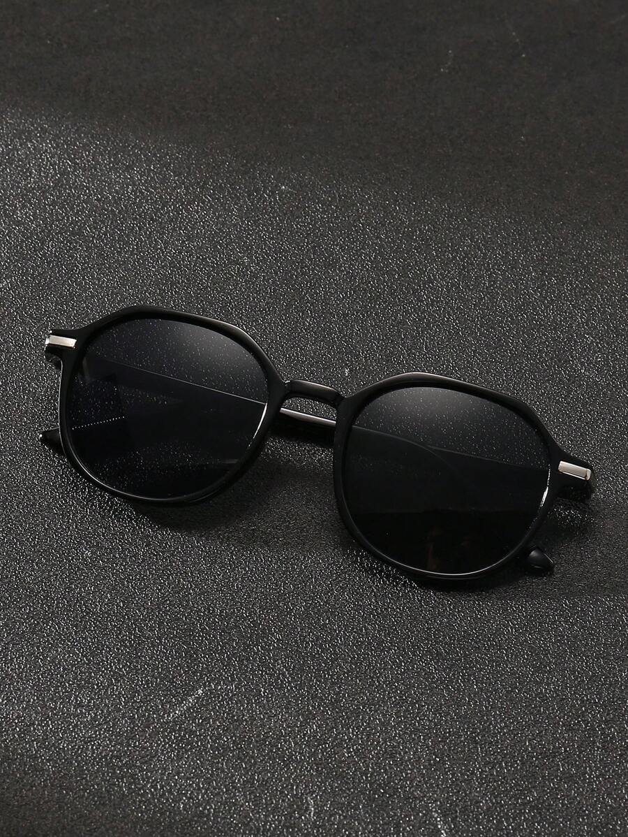 Y2K | Retro Unisex Sonnenbrille – Stilvoller Schutz für jede Gelegenheit