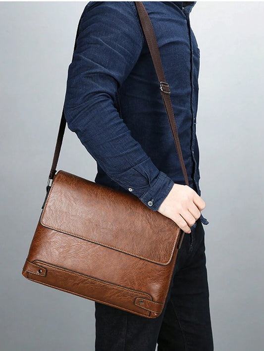 N&G | Herren Umhängetasche aus weichem PU-Leder – Vintage Braun