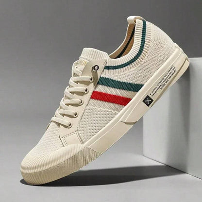 N&G | Herren-Sneaker aus Strickmaterial in Schwarz mit Streifendetails