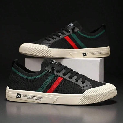 N&G | Herren-Sneaker aus Strickmaterial in Schwarz mit Streifendetails